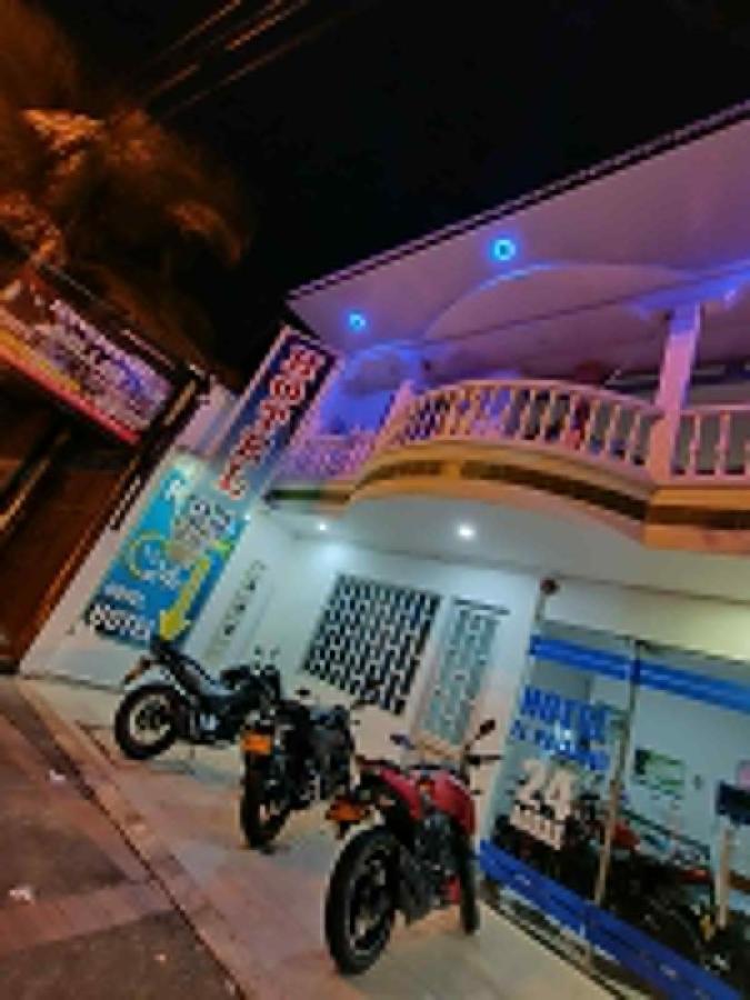 Hotel El Paisano 比亚维森西奥 外观 照片